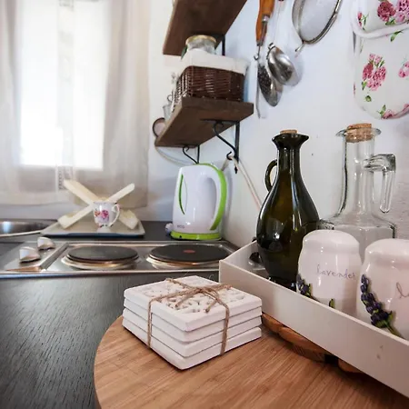 Stella Apartment *